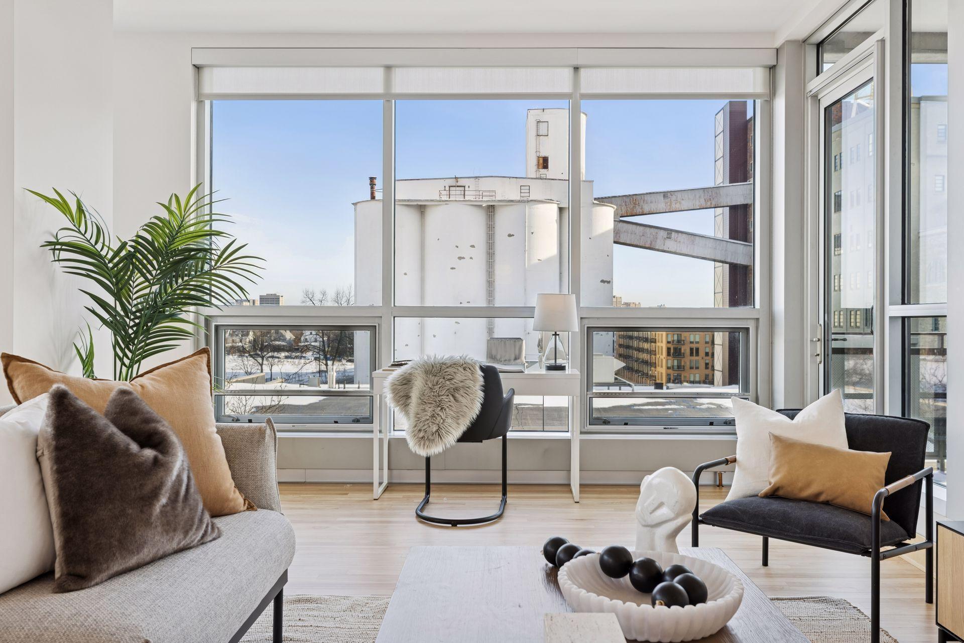 222 2nd Street SE 704