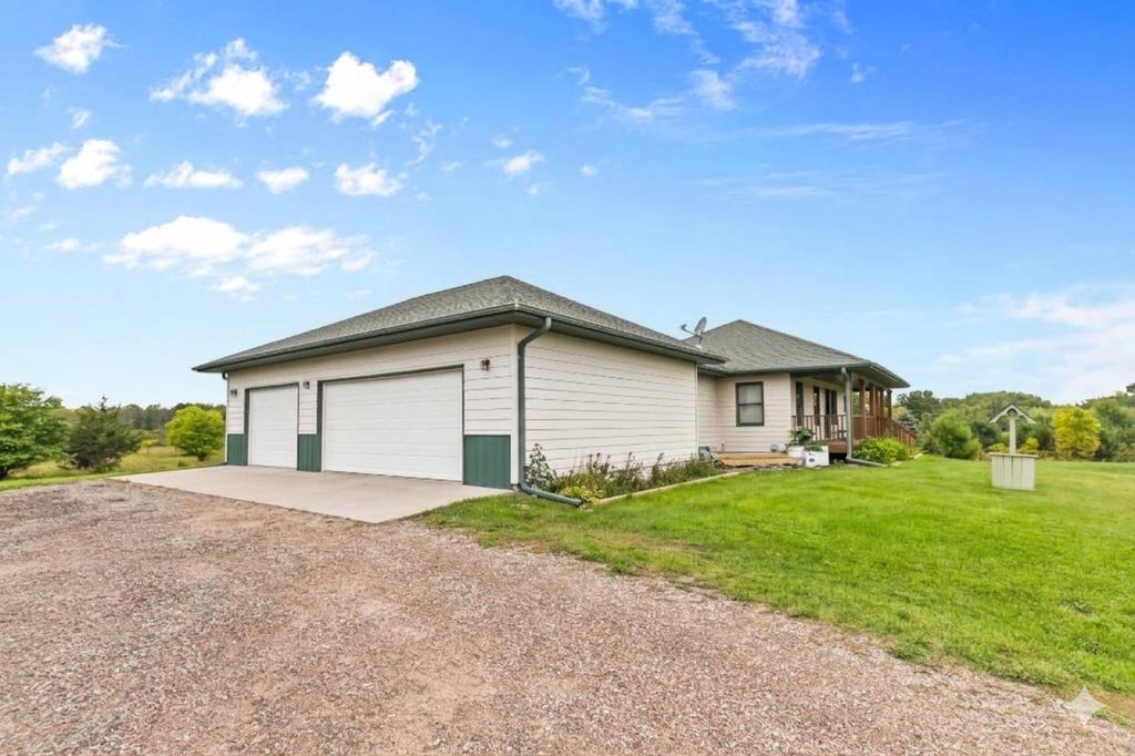 Photo of 42790 Elmcrest Avenue, Harris, MN 55032 (MLS # 7131248)