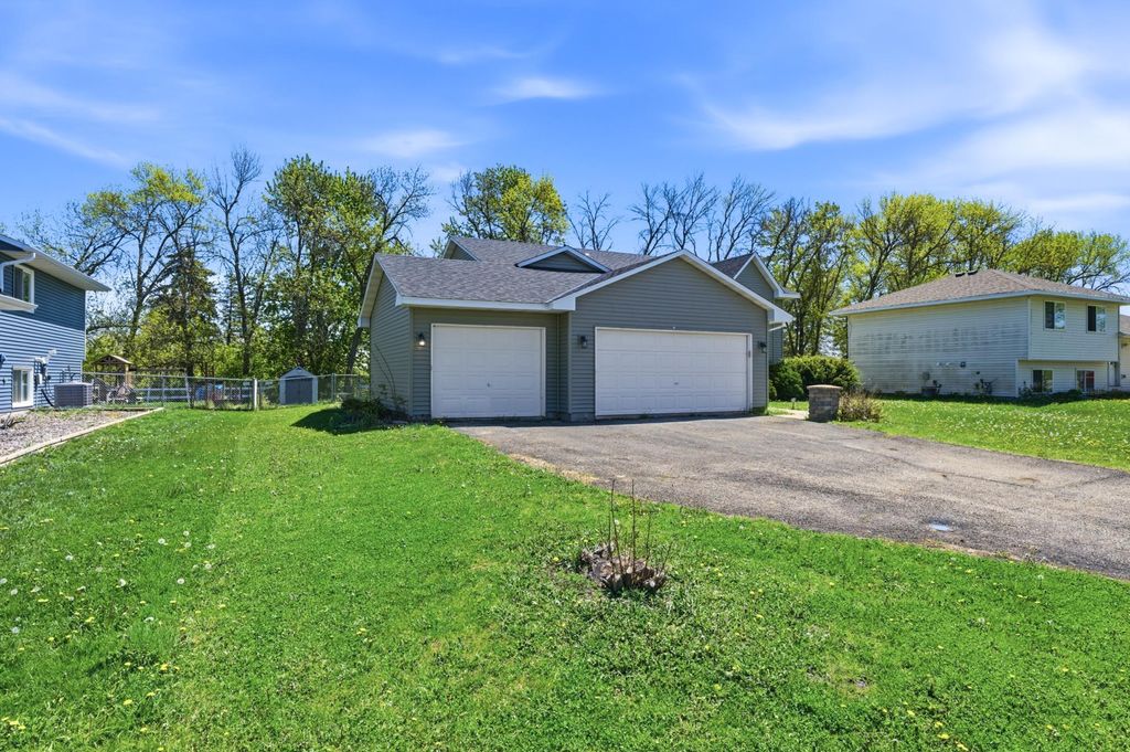 Photo of 125 Gloria Avenue, Green Isle, MN 55338 (MLS # 7075729)