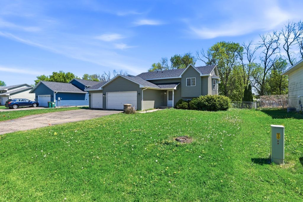 Photo of 125 Gloria Avenue, Green Isle, MN 55338 (MLS # 7075729)