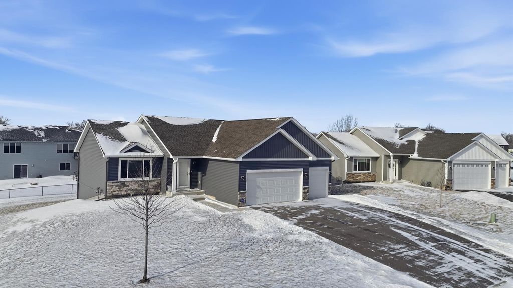 Photo of 515 Winkler Trail N, Cologne, MN 55322 (MLS # 7012105)