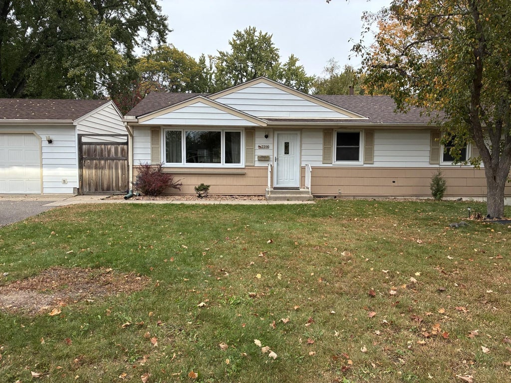 Photo of 2206 W 89th Street W, Bloomington, MN 55431 (MLS # 7118431)
