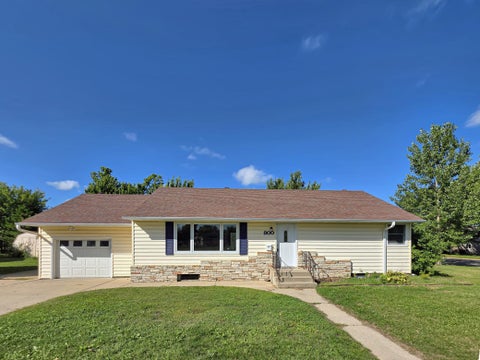 Photo of 800 King Avenue SW, Wadena, MN 56482 (MLS # 7139855)
