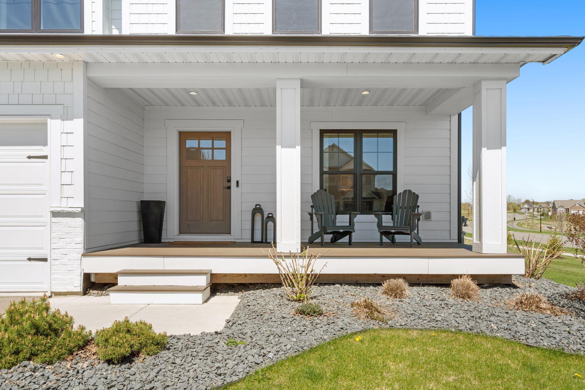 8027 180th Street W