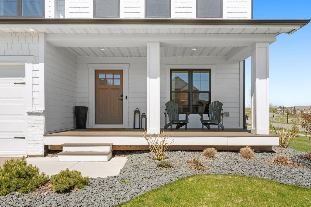 Photo of 8027 180th Street W, Lakeville, MN 55044 (MLS # 6812693)