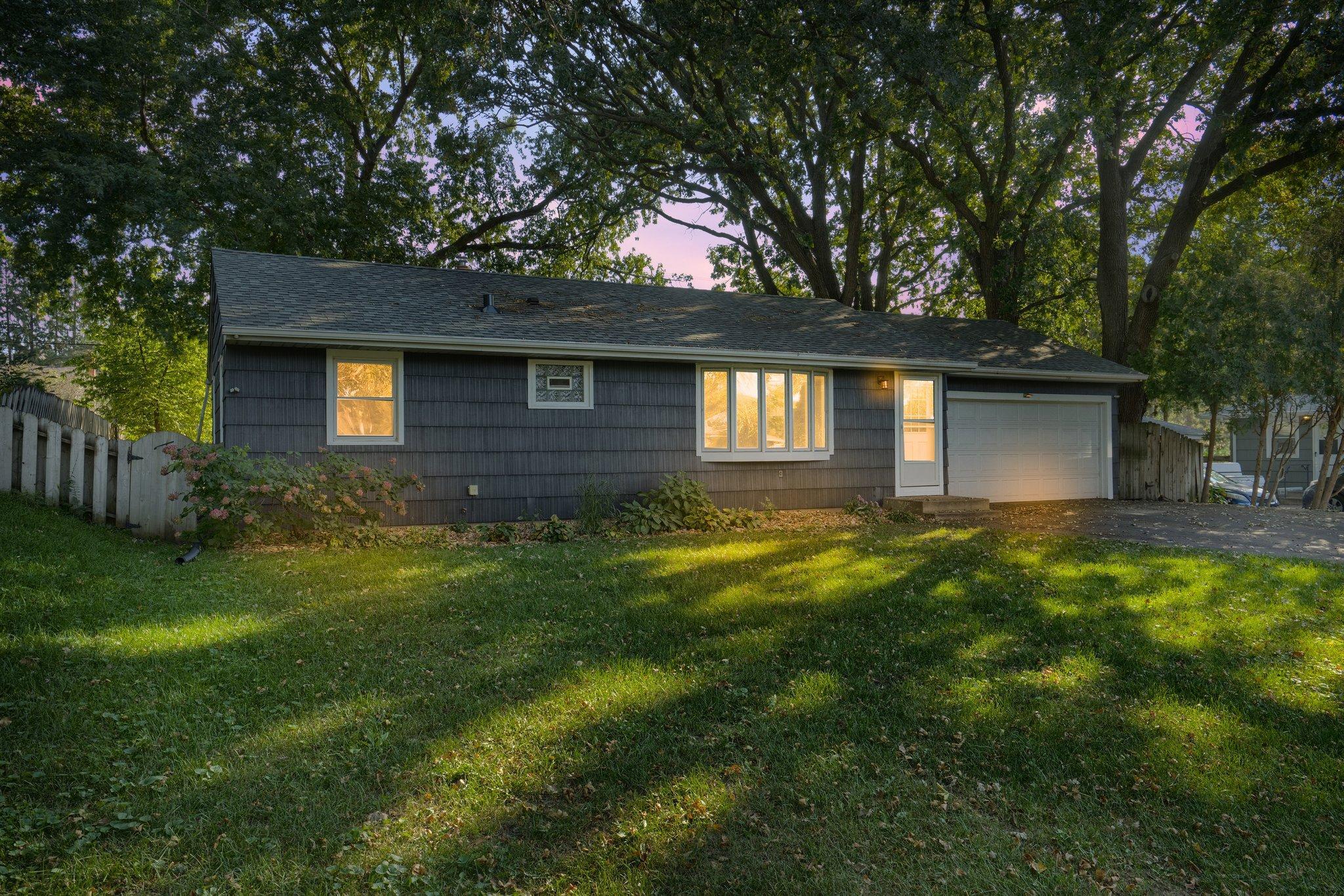 2586 Martin Way