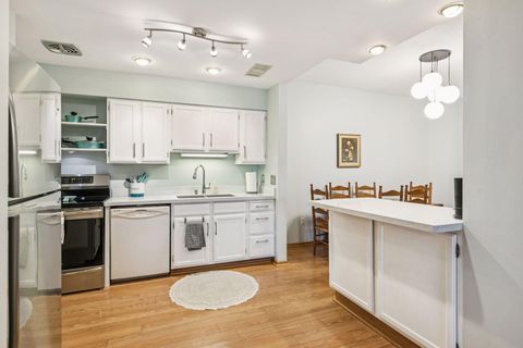 2265 Youngman Avenue 403E Saint Paul MN 55116