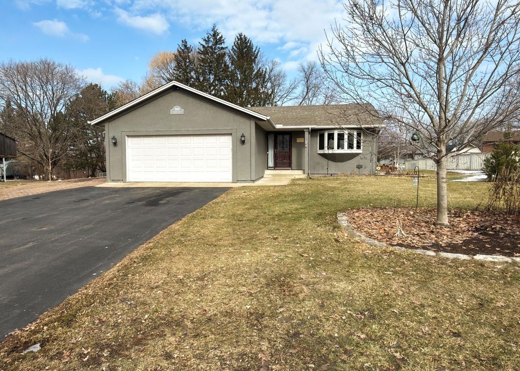 Photo of 1969 Shakopee Avenue E, Shakopee, MN 55379 (MLS # 7031986)