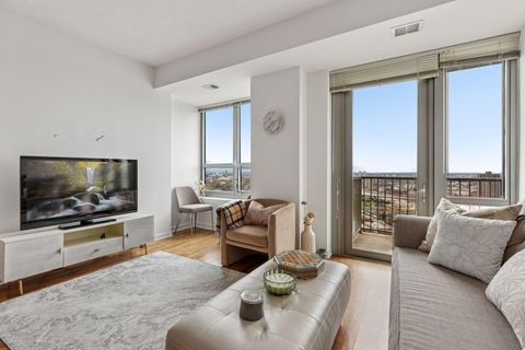 929 Portland Avenue 2209 Minneapolis MN 55404