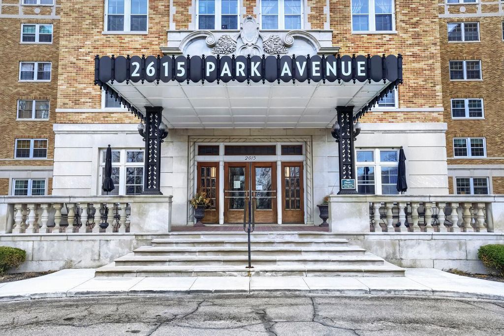 Photo of 2615 Park Avenue #313, Minneapolis, MN 55407 (MLS # 7045725)