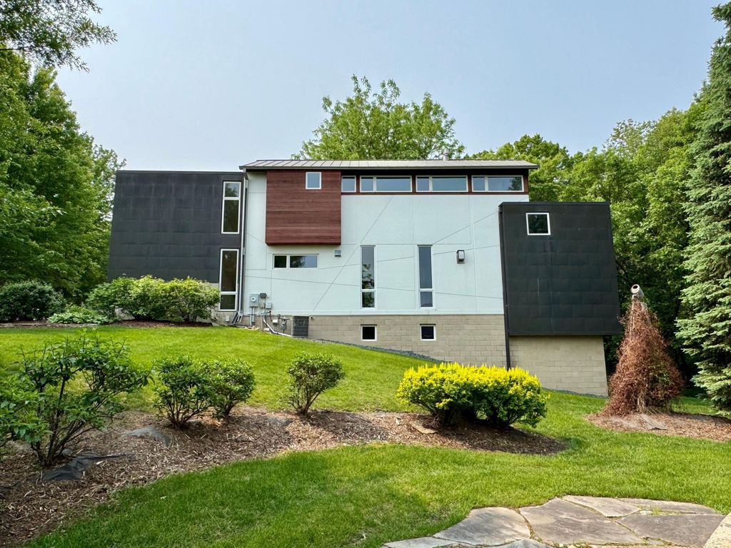 Photo of 2206 Grant Court, Northfield, MN 55057 (MLS # 7070950)