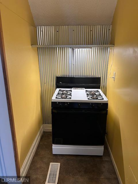 2082 Marshall Avenue