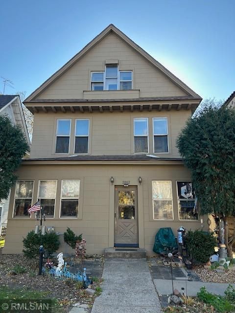 2082 Marshall Avenue Saint Paul MN 55104