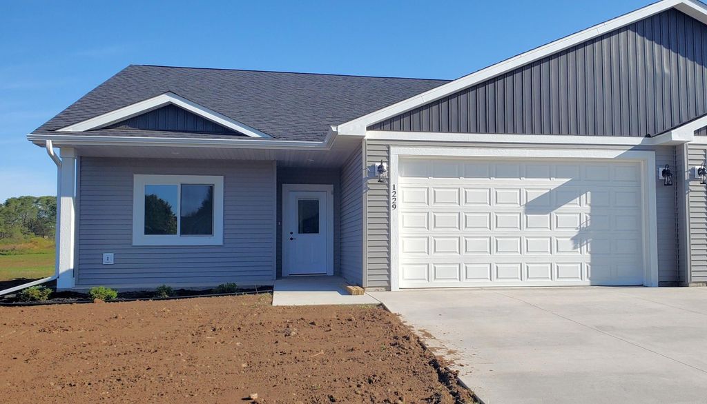 Photo of 1225-1227 Wisteria Lane, New Richmond, WI 54017 (MLS # 7021875)