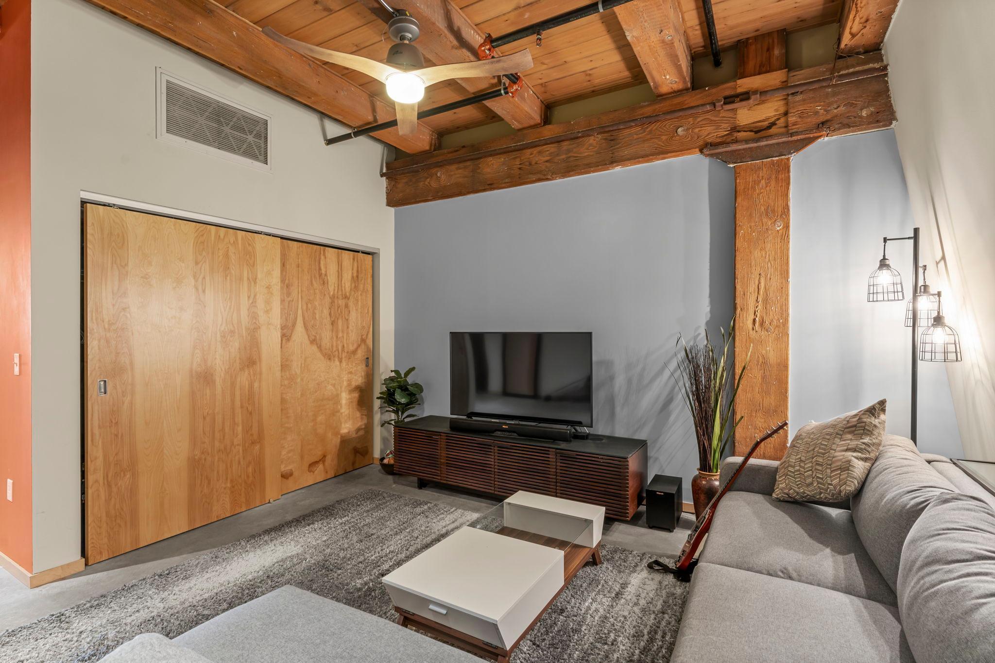 406 Wacouta Street 515