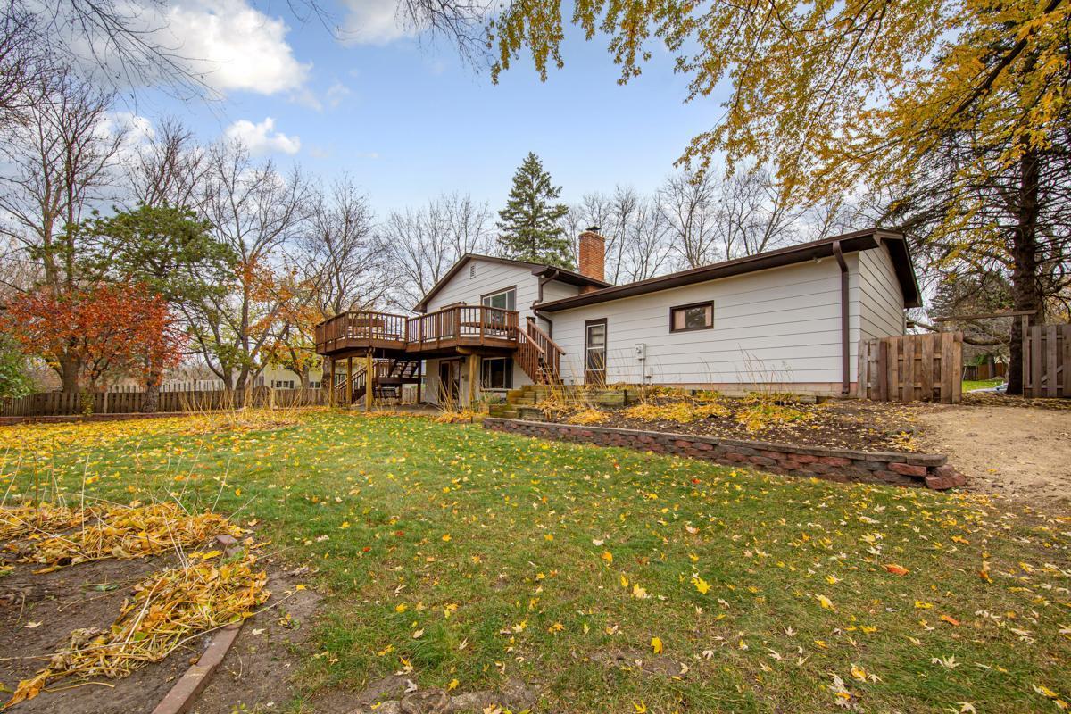 13400 Knob Hill Road