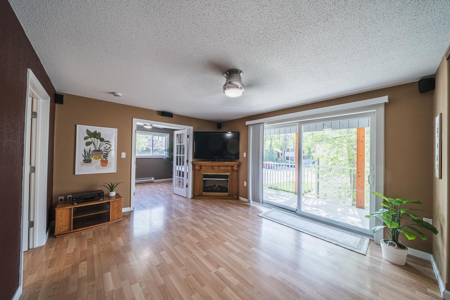 315 Park Lake Boulevard 205