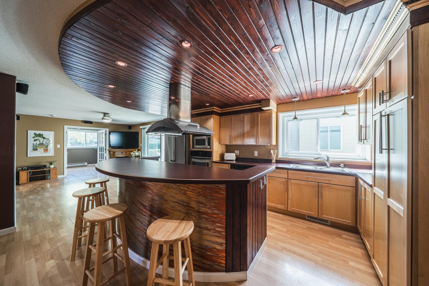 315 Park Lake Boulevard 205