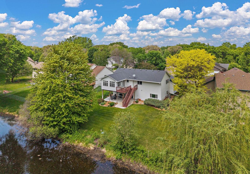 Photo of 282 101st Court NE, Blaine, MN 55434 (MLS # 7074628)