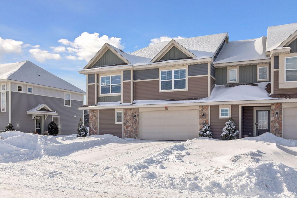 Photo of 4824 Martingale Drive, Woodbury, MN 55129 (MLS # 7002961)