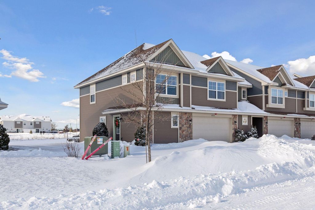 Photo of 4824 Martingale Drive, Woodbury, MN 55129 (MLS # 7002961)