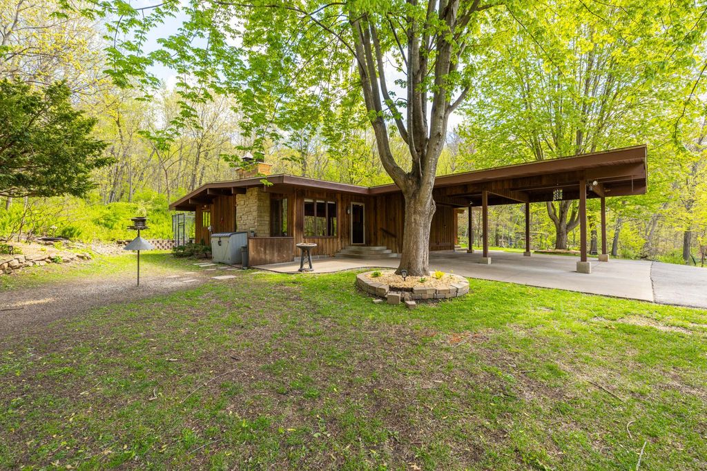 Photo of 715 Alpine Lane, Holmen, WI 54636 (MLS # 7066601)