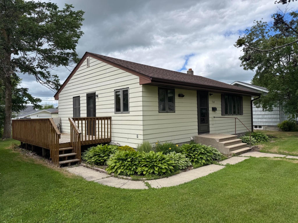 Photo of 309 7th Avenue NE, Roseau, MN 56751 (MLS # 7097257)