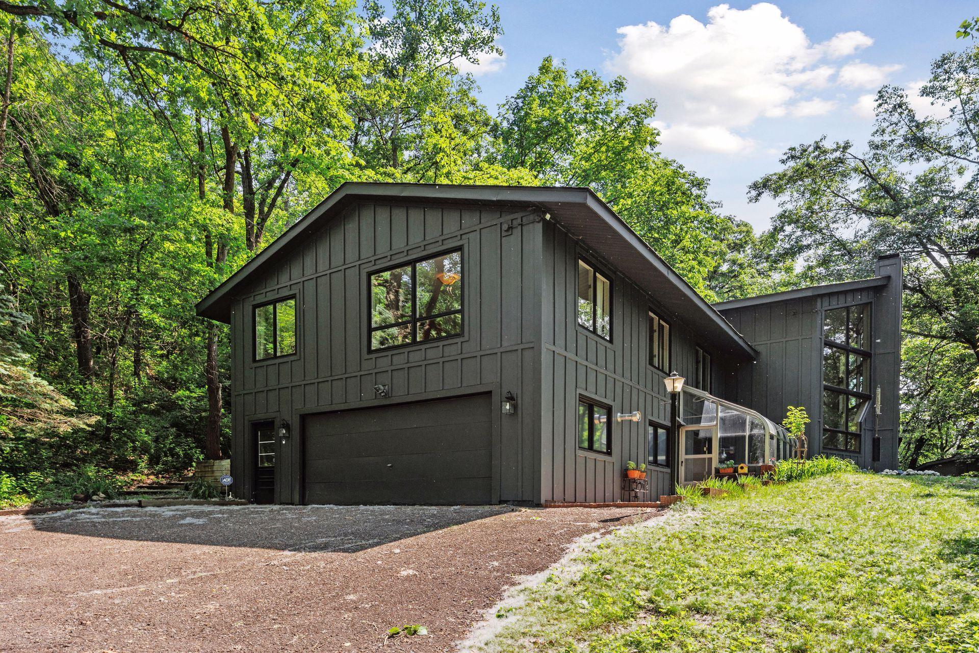 1660 Woodbury Road