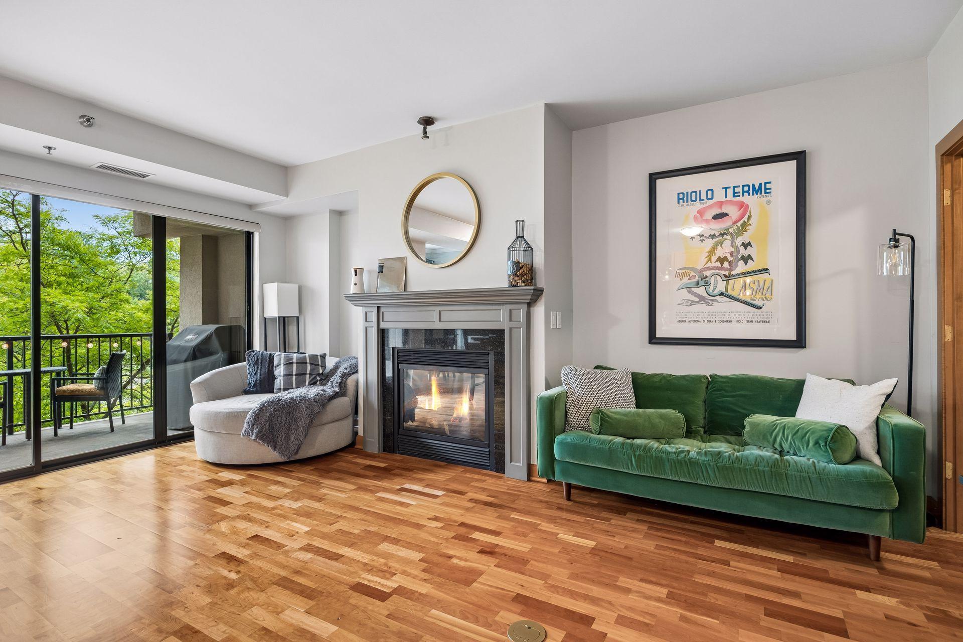 317 Groveland Avenue 311
