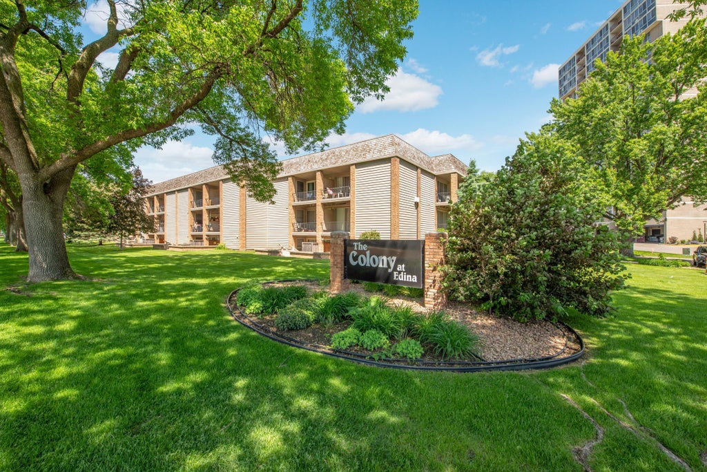 Photo of 6415 Colony Way #2C, Edina, MN 55435 (MLS # 7159398)