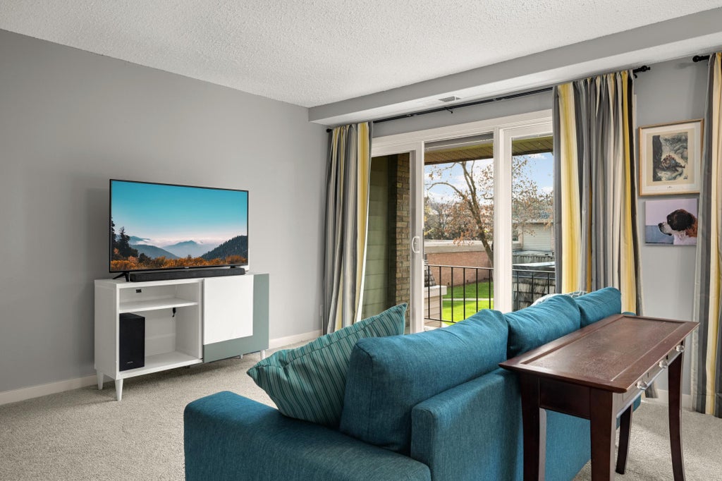 Photo of 6415 Colony Way #2C, Edina, MN 55435 (MLS # 7159398)