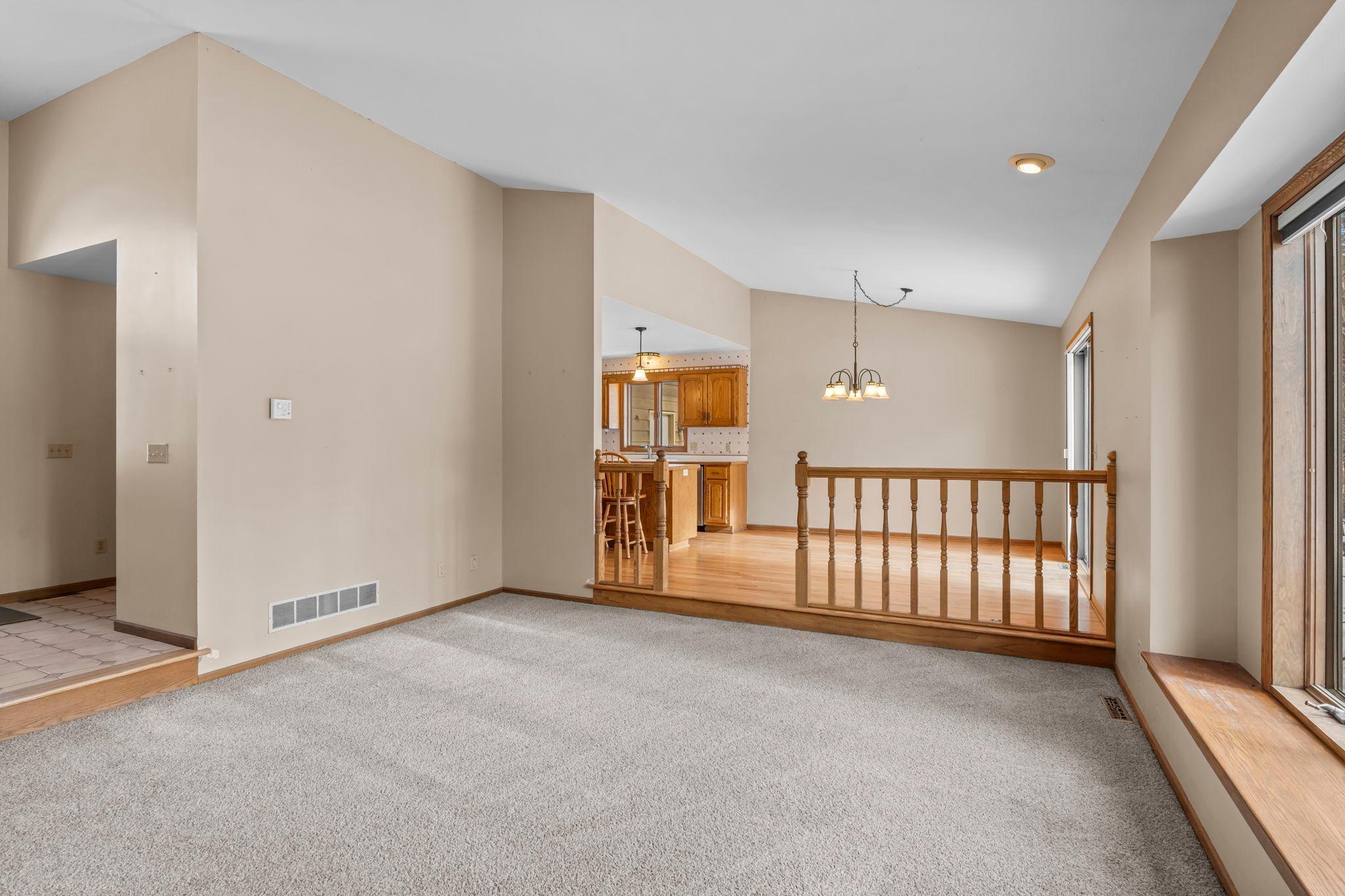 2730 Evergreen Circle