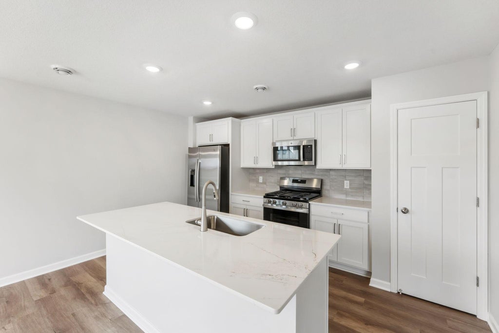 Photo of 1055 Adamstown Drive, Rosemount, MN 55068 (MLS # 7143654)