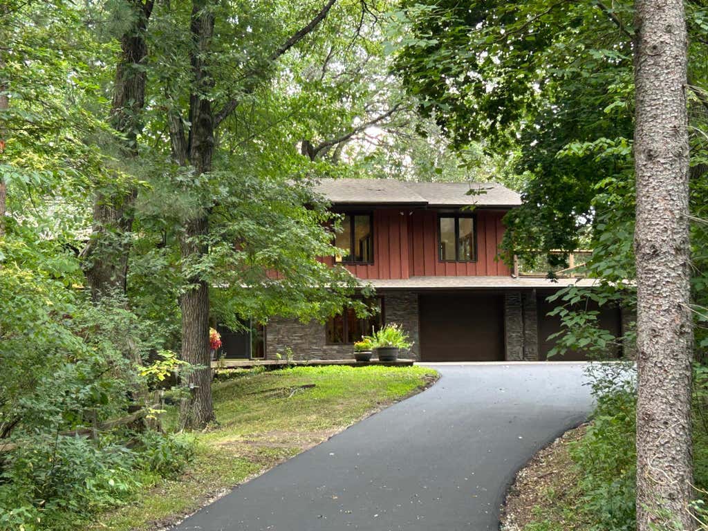 Photo of 34 N Oaks Road, North Oaks, MN 55127 (MLS # 7075590)