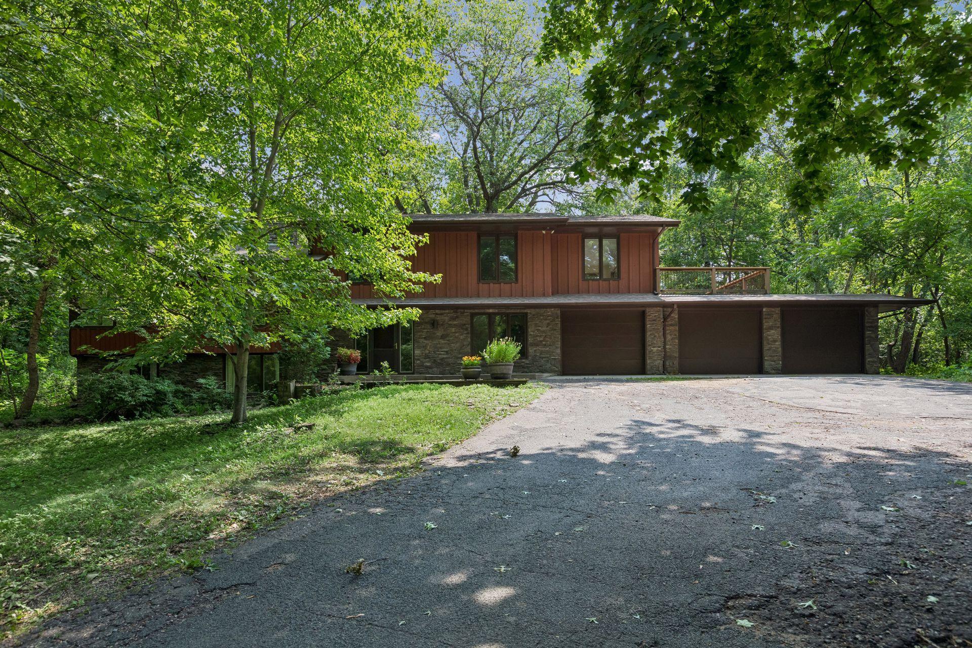 34 N Oaks Road