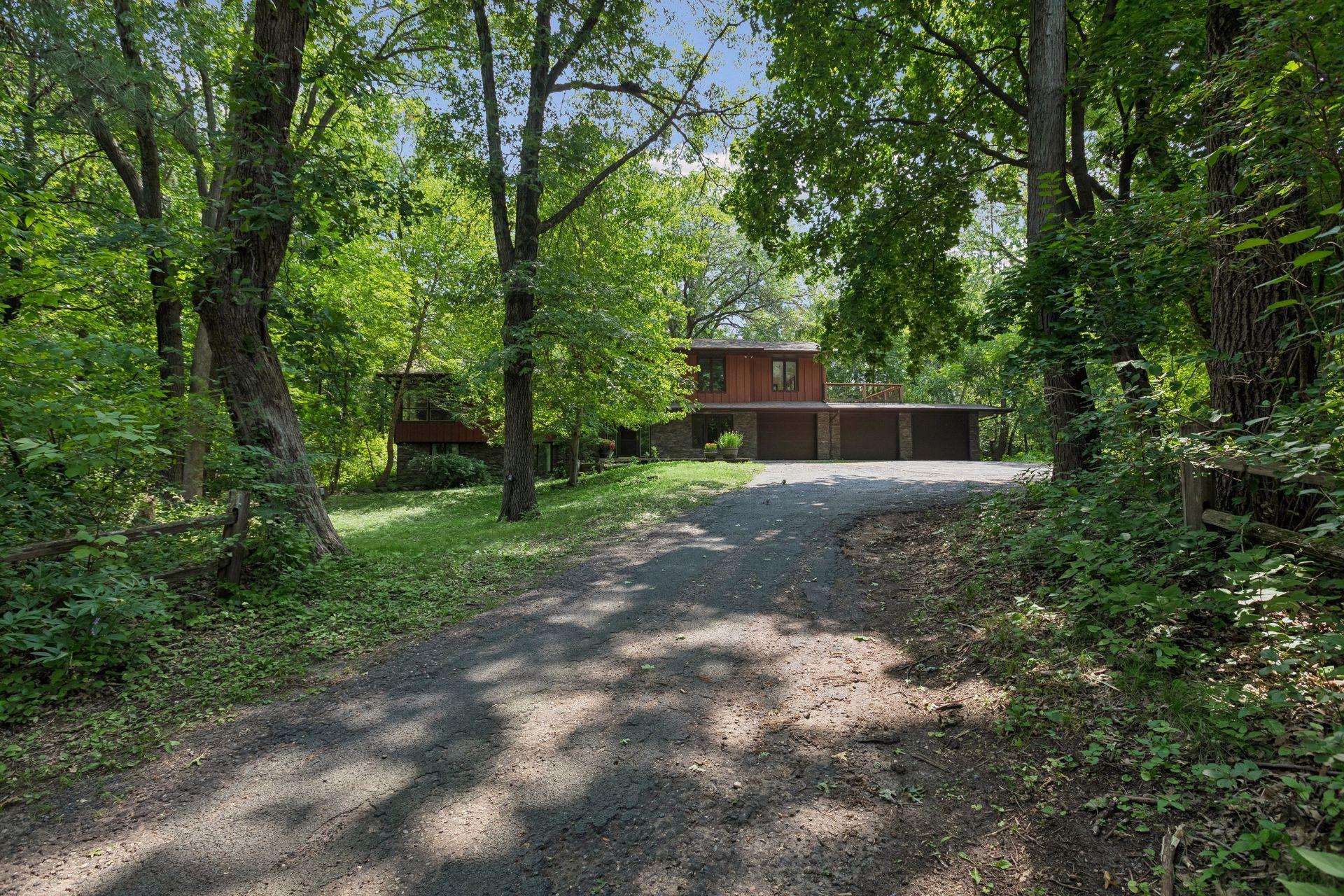 34 N Oaks Road