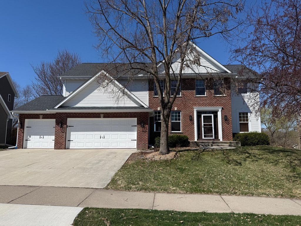 Photo of 16555 77th Circle N, Maple Grove, MN 55311 (MLS # 7064484)