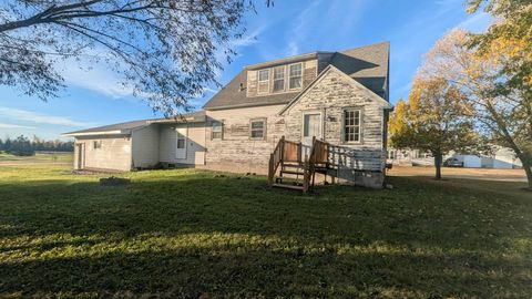 Photo of 567 6th Street, Buffalo Lake, MN 55314 (MLS # 6813170)