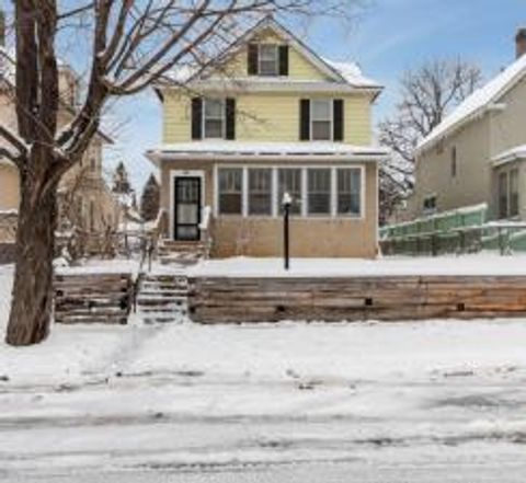 1013 Sims Avenue Saint Paul MN 55106