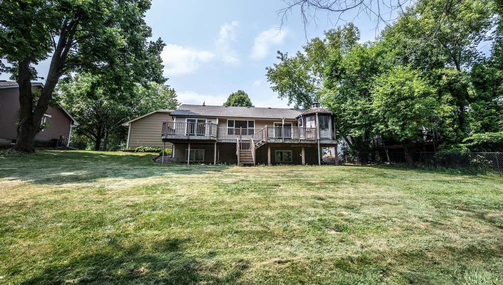 Photo of 17028 Glenwood Avenue, Lakeville, MN 55044 (MLS # 7115622)