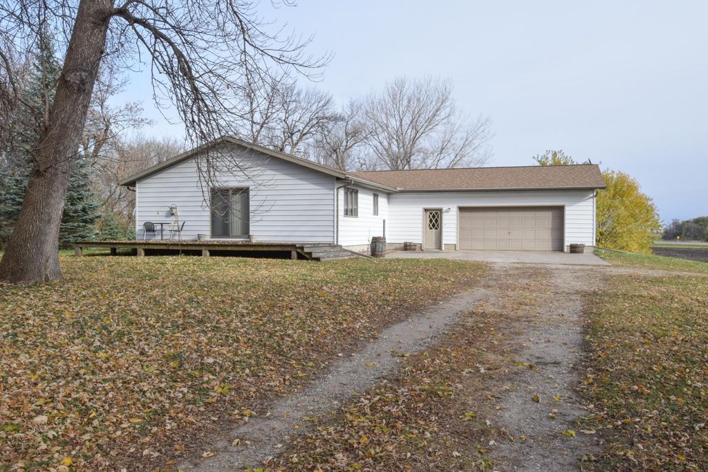 Photo of 7612 Plum Avenue, Brownton, MN 55312 (MLS # 7004009)