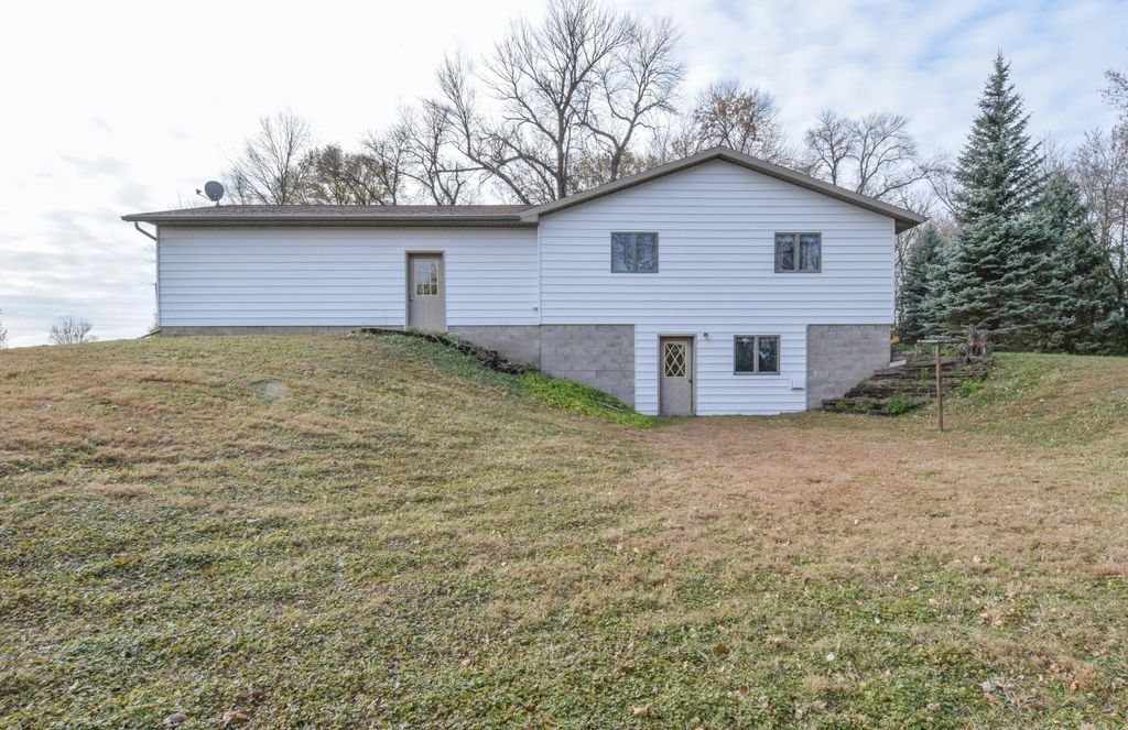 Photo of 7612 Plum Avenue, Brownton, MN 55312 (MLS # 7004009)