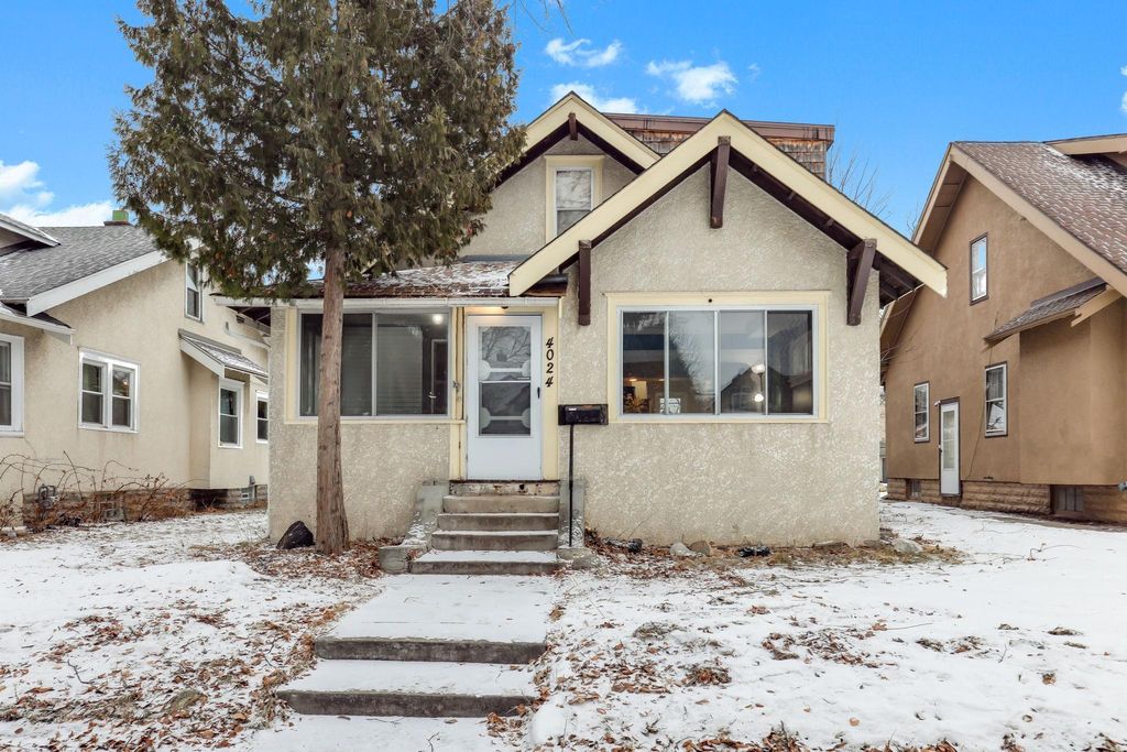 Photo of 4024 Emerson Avenue N, Minneapolis, MN 55412 (MLS # 6678216)