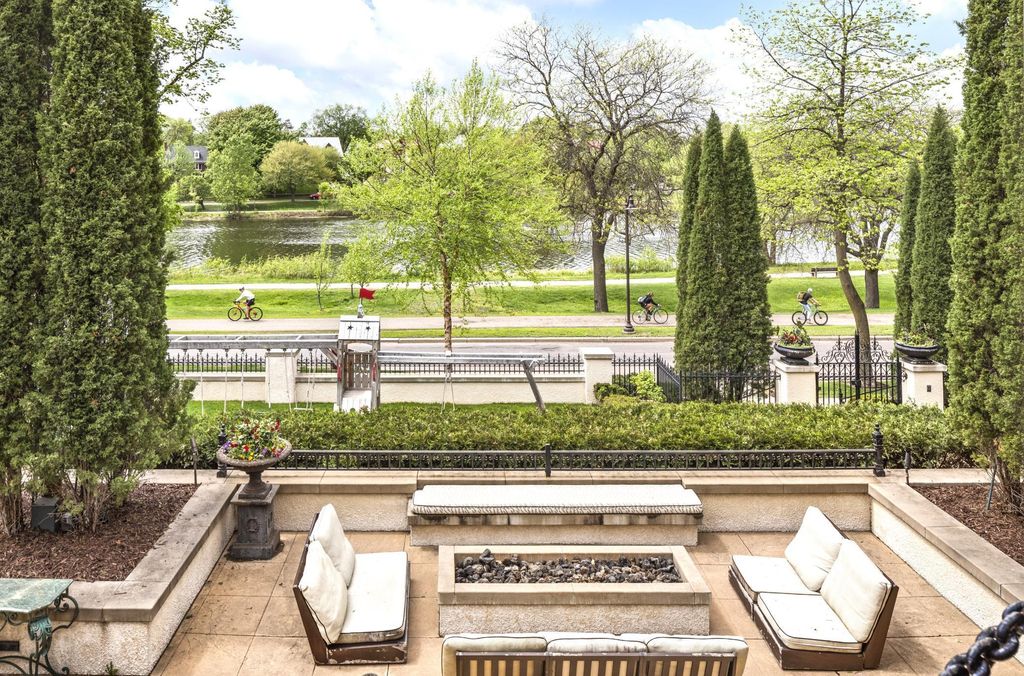 Photo of 2427 E Lake Of The Isles Parkway, Minneapolis, MN 55405 (MLS # 6681241)
