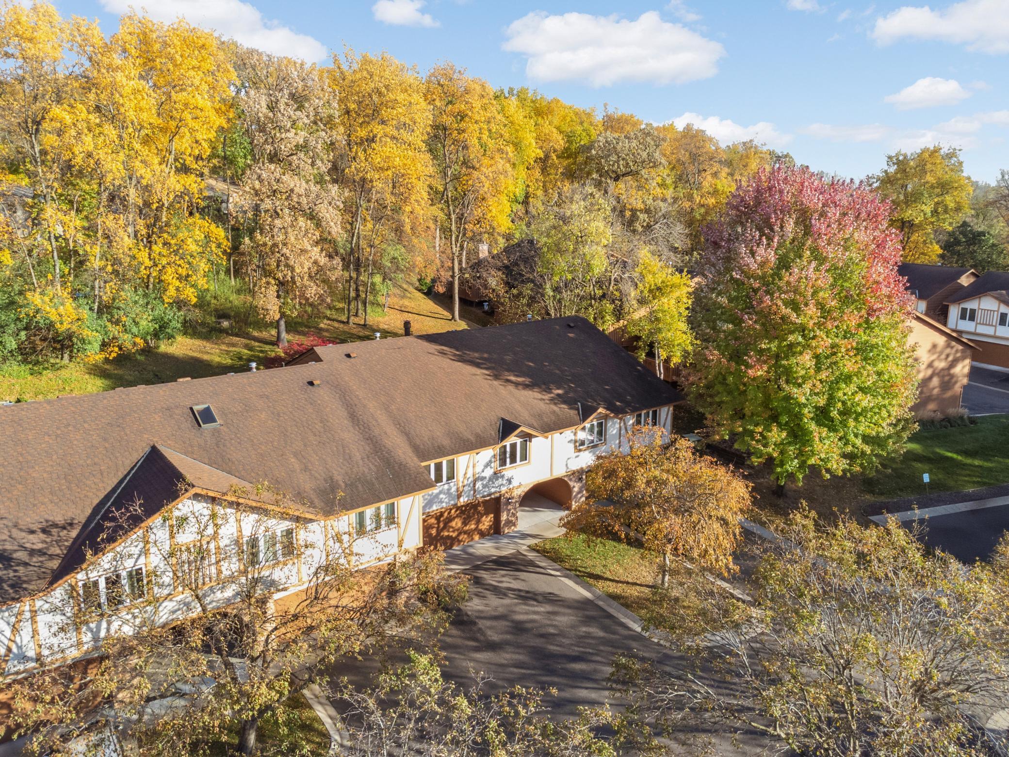 6913 Edenvale Boulevard