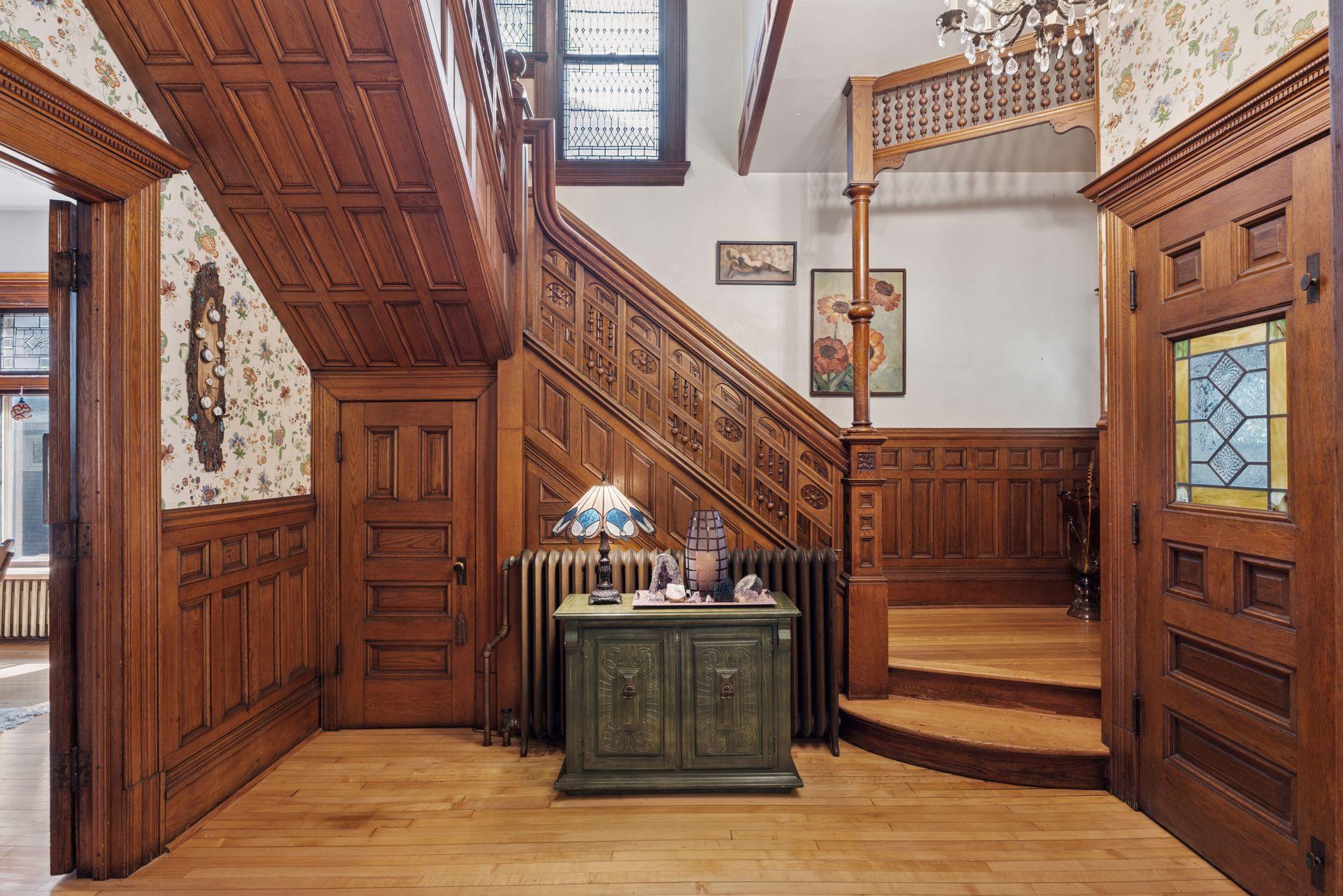 957 Ashland Avenue
