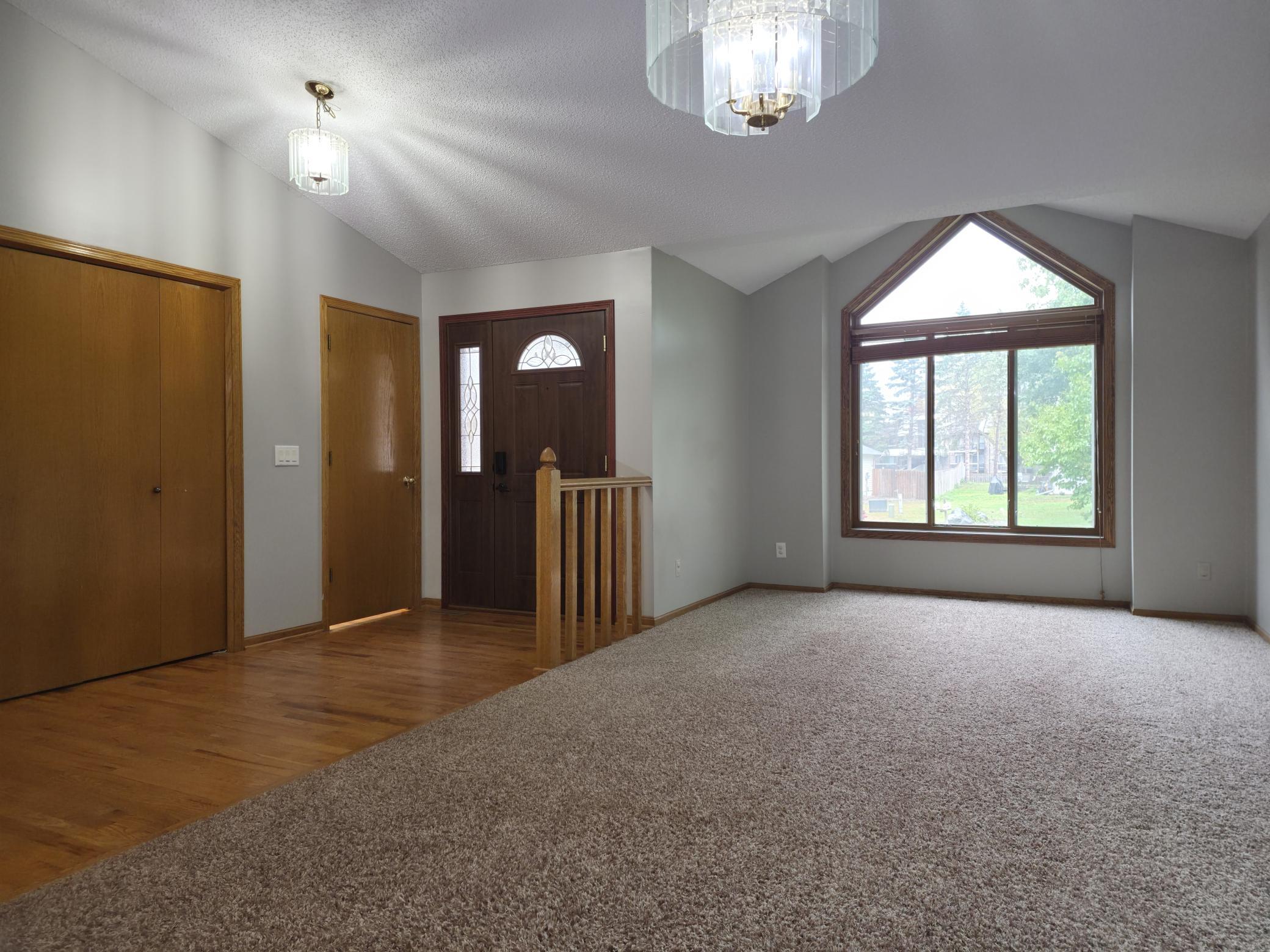 1621 Knox Circle