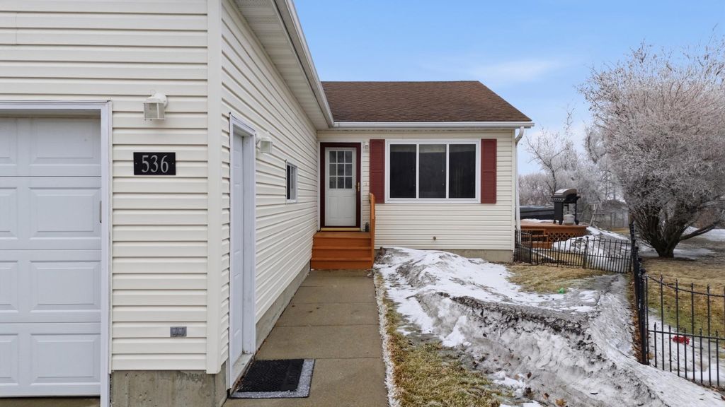 Photo of 536 10th Avenue N, Casselton, ND 58012 (MLS # 7030494)