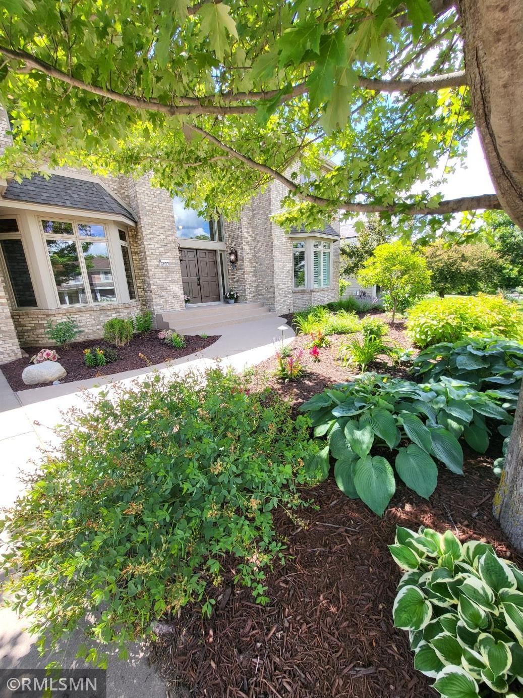 6102 Creek Ridge Court