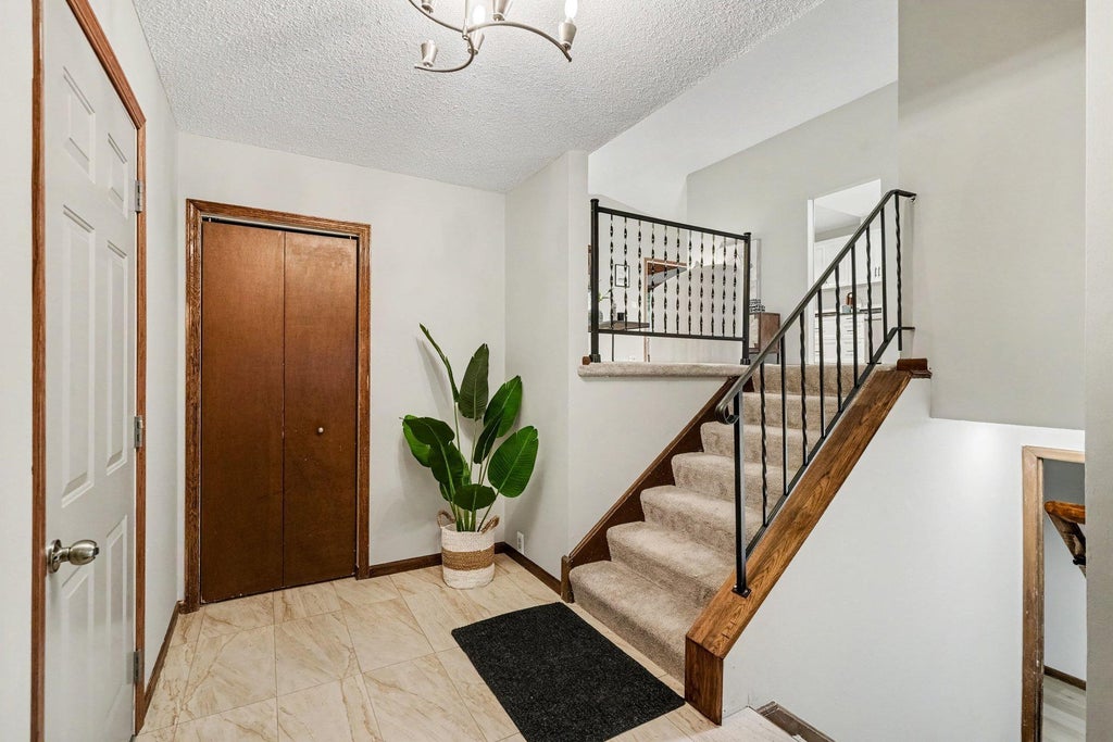 Photo of 4617 81st Lane N, Brooklyn Park, MN 55443 (MLS # 7147740)